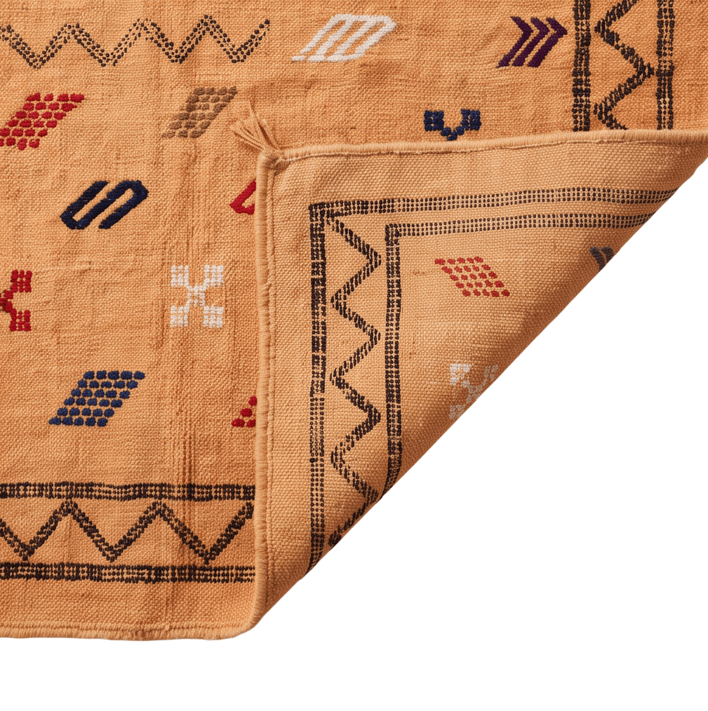 Tapis berbère camel bordure zigzag