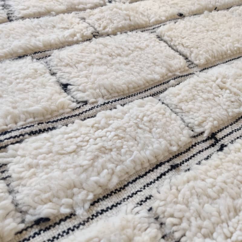 Tapis Marocain Graphique blanc et noir