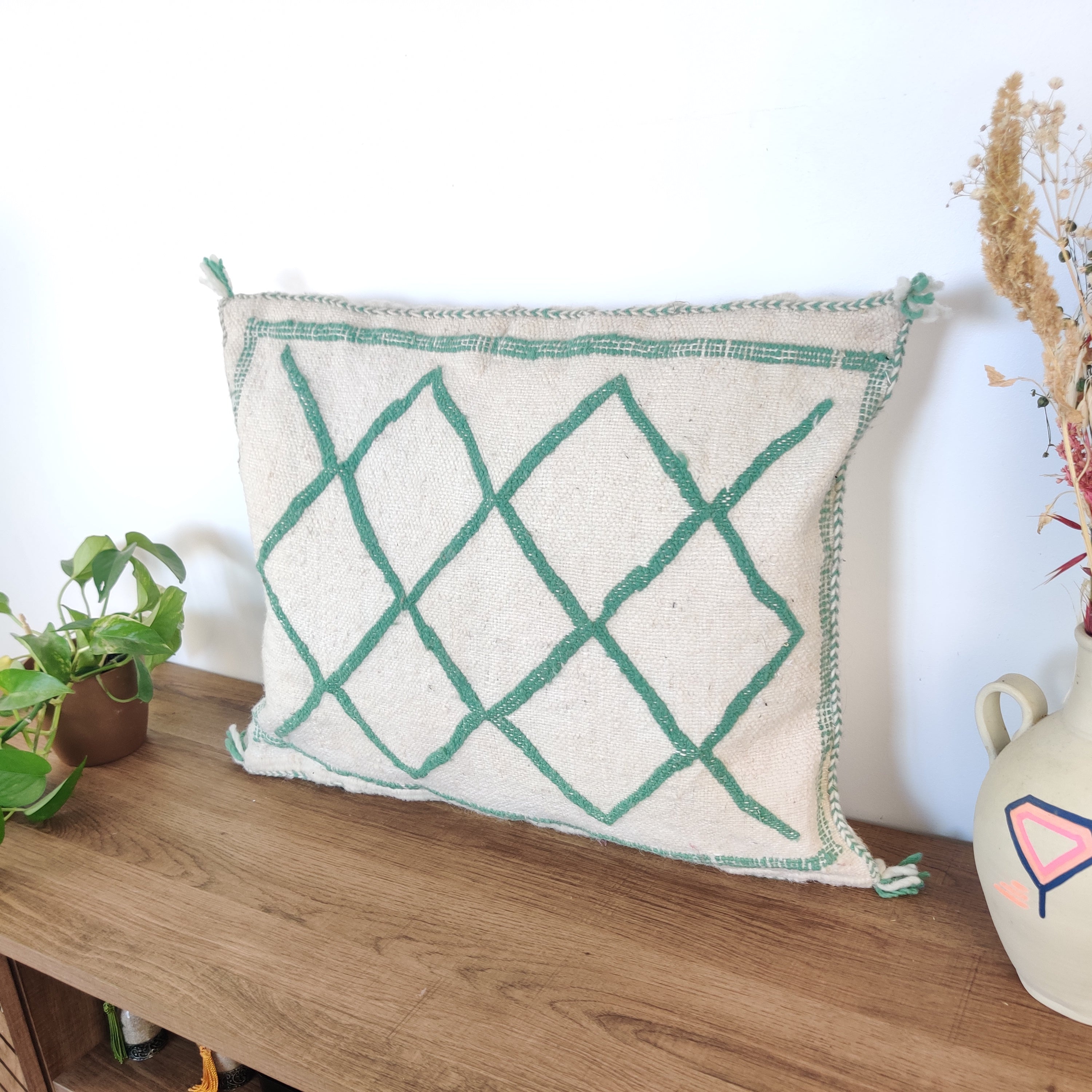 Coussin marocain blanc vert Kilim - MAZIR Décoration