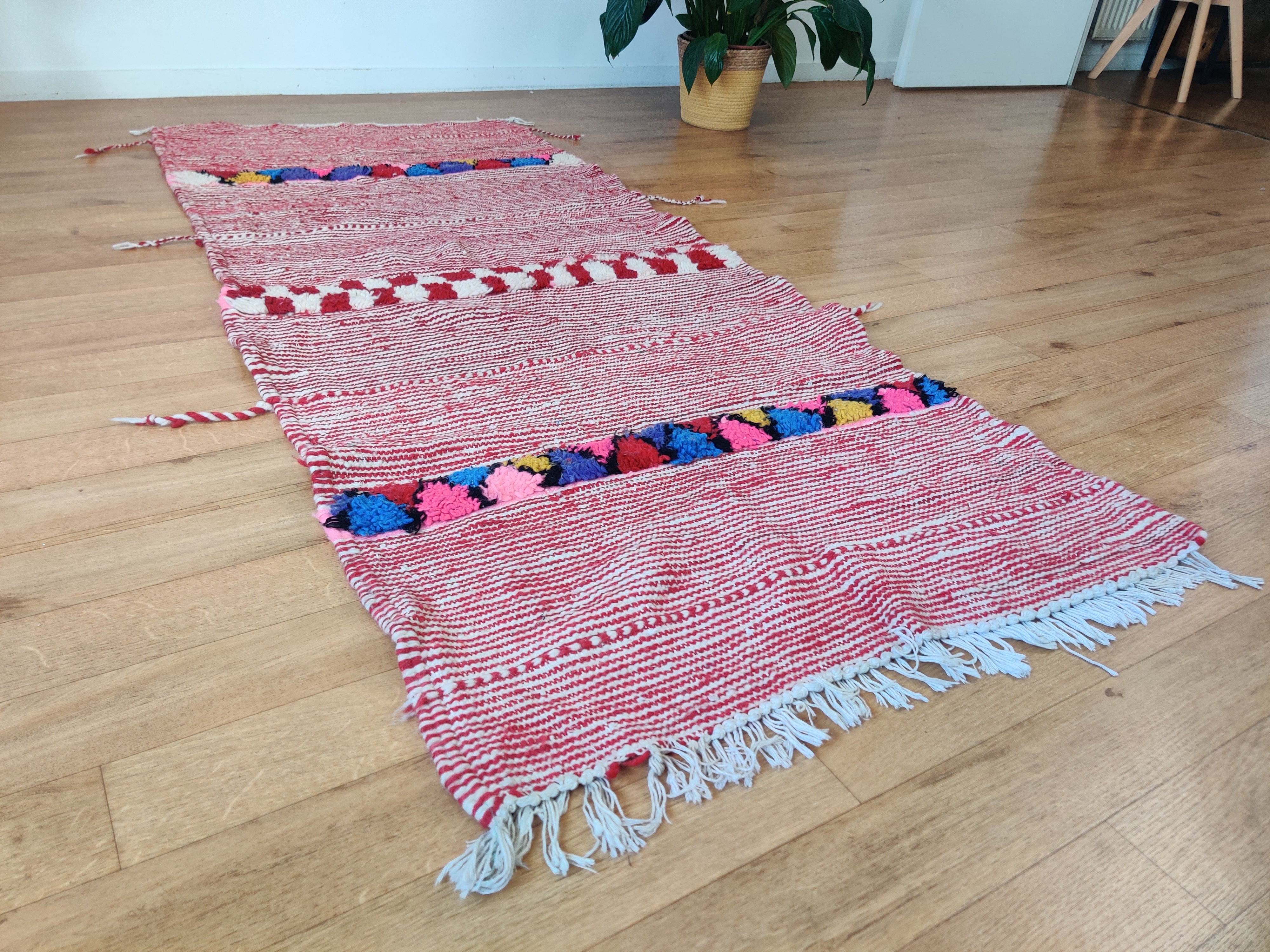 Tapis Zanafi rouge <br> 90x200 cm