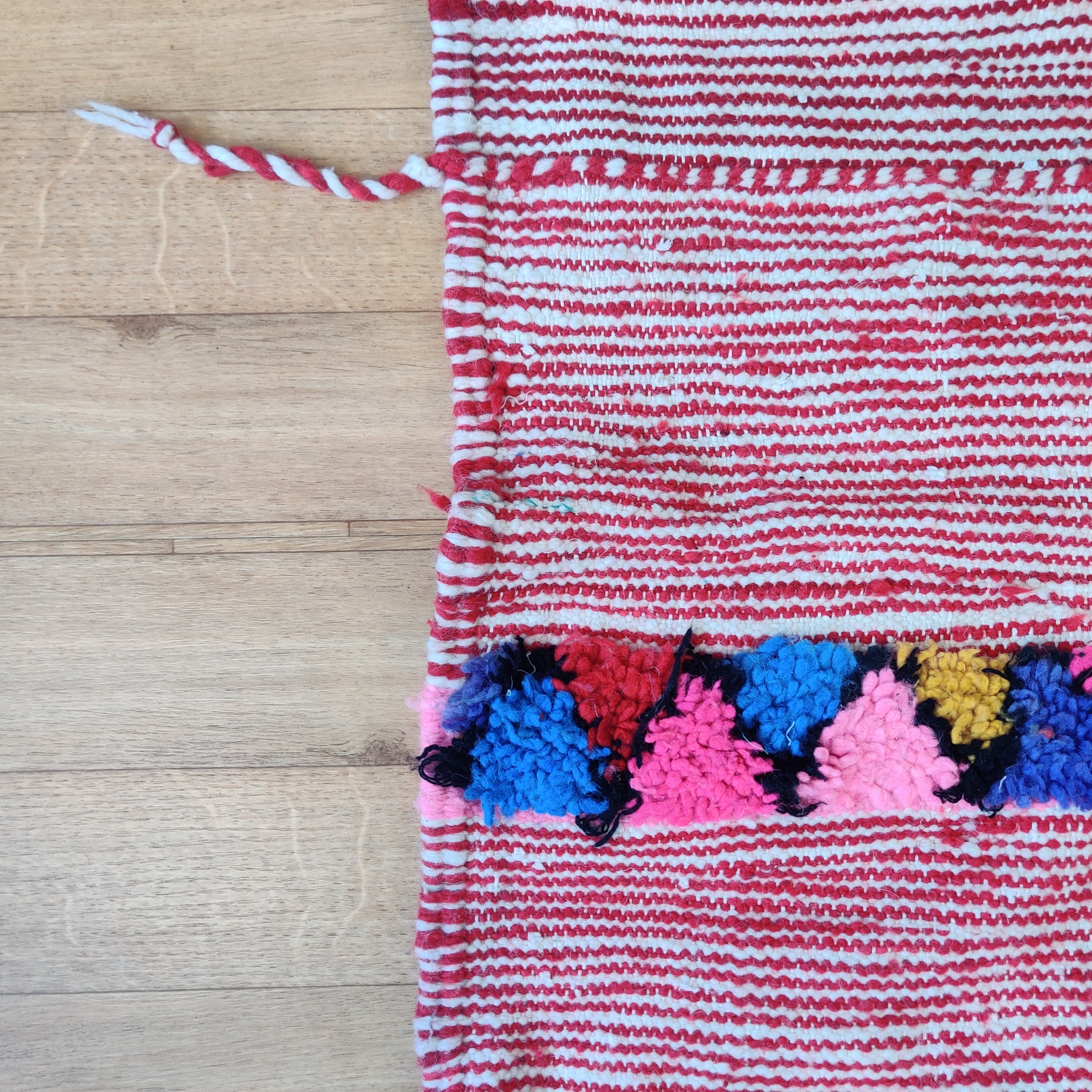 Tapis Zanafi rouge <br> 90x200 cm