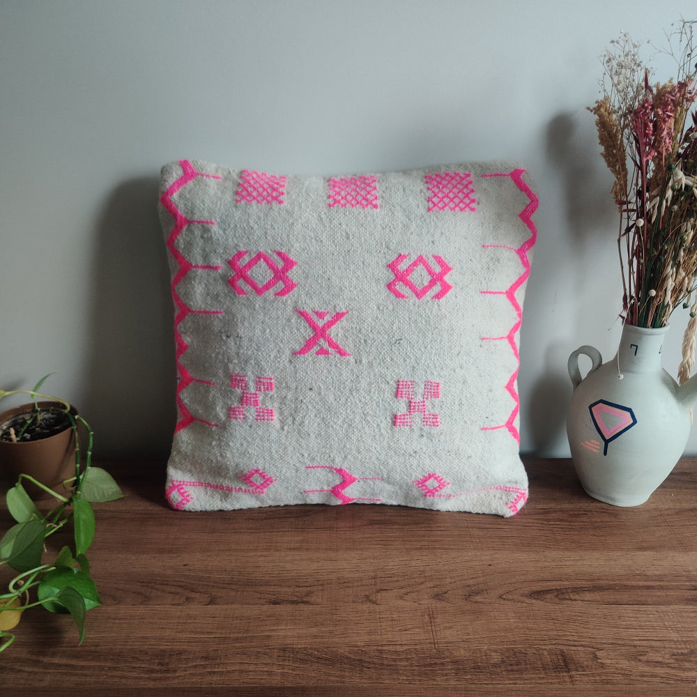 Coussin berbère cocon rose