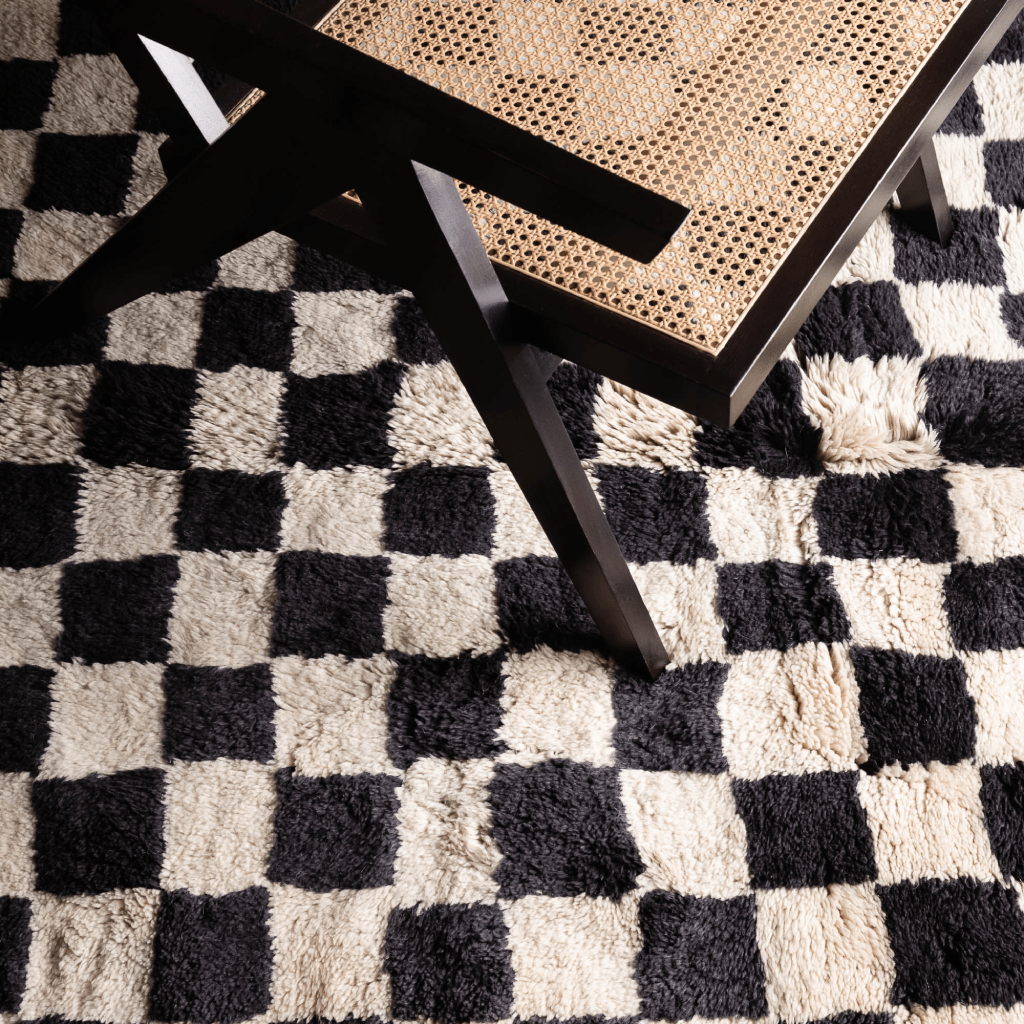 Tapis berbère noir damier - Sur mesure