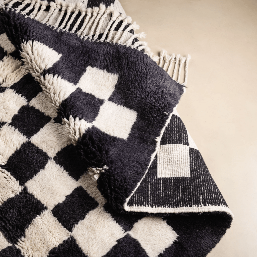 Tapis berbère noir damier - Sur mesure