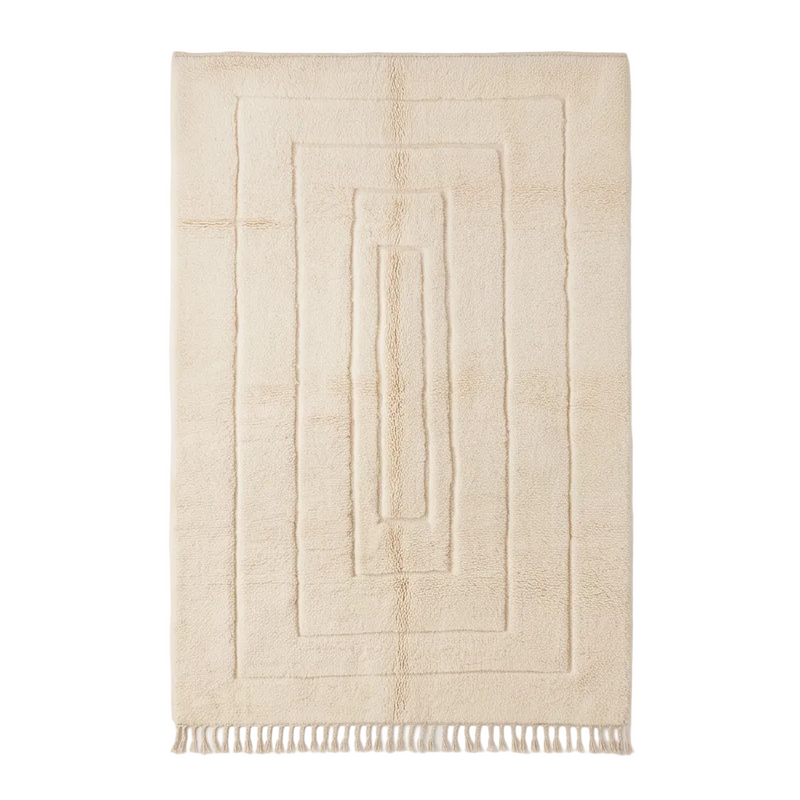 Vue de dessus du tapis Béni Ouarain écru à rectangles concentriques en relief
