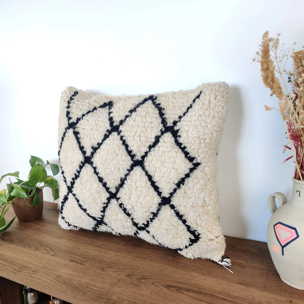 Coussin berbère losange Blanc et noir - MAZIR Décoration