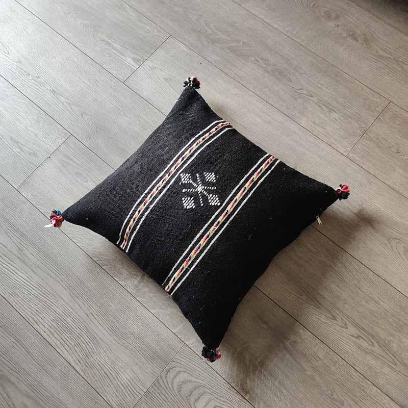 coussin marocain noir