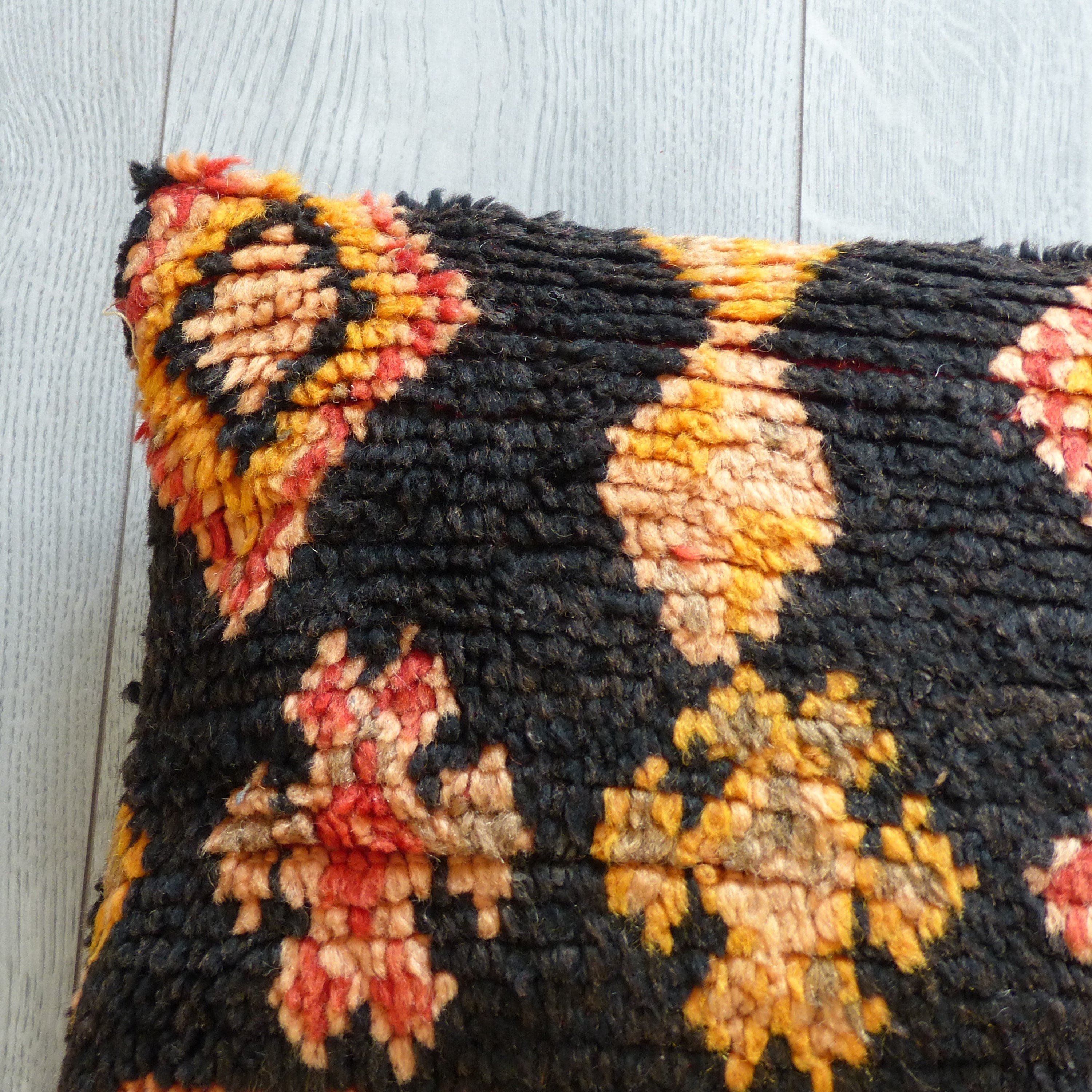 coussin berbere marocain noir