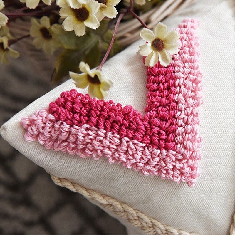 Coussin de style berbère rose