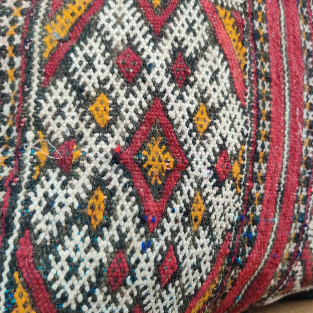 Coussin Kilim berbère Rouge et blanc Vintage - MAZIR Décoration
