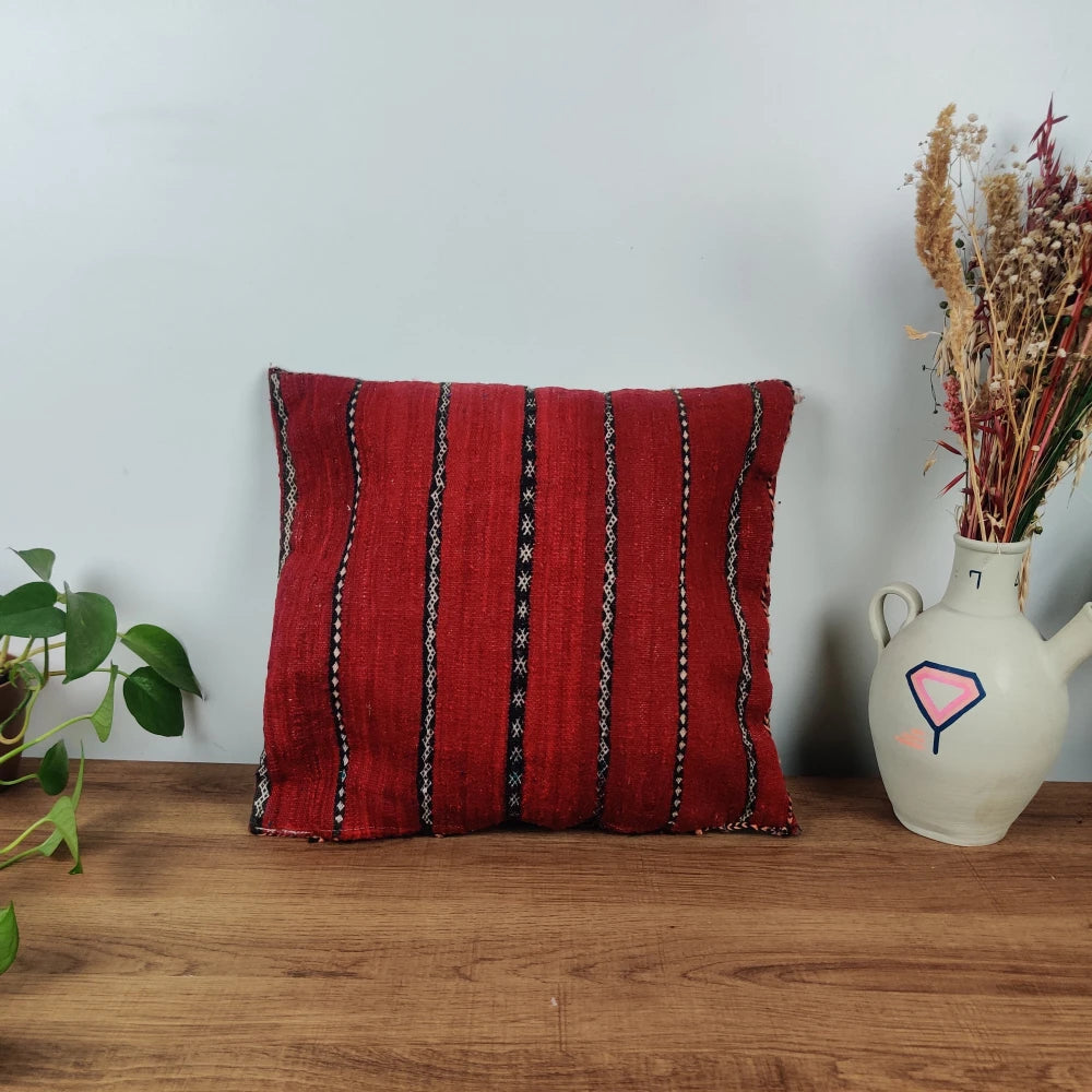 Coussin Kilim berbère Rouge et blanc Vintage - MAZIR Décoration
