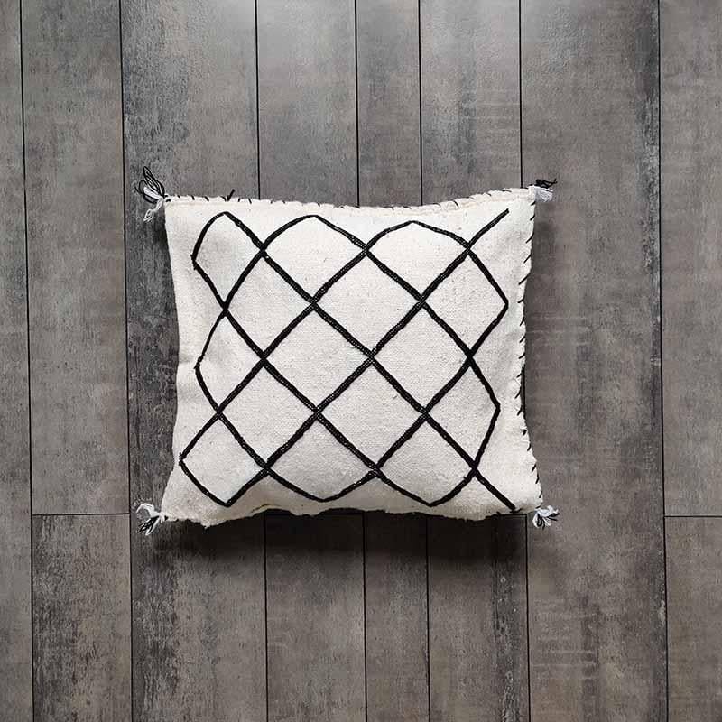 Coussin Kilim Blanc et noir