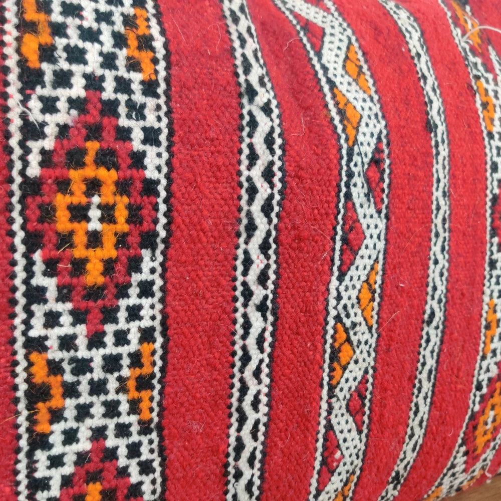Coussin Kilim Rouge Motifs Ethniques - MAZIR Décoration