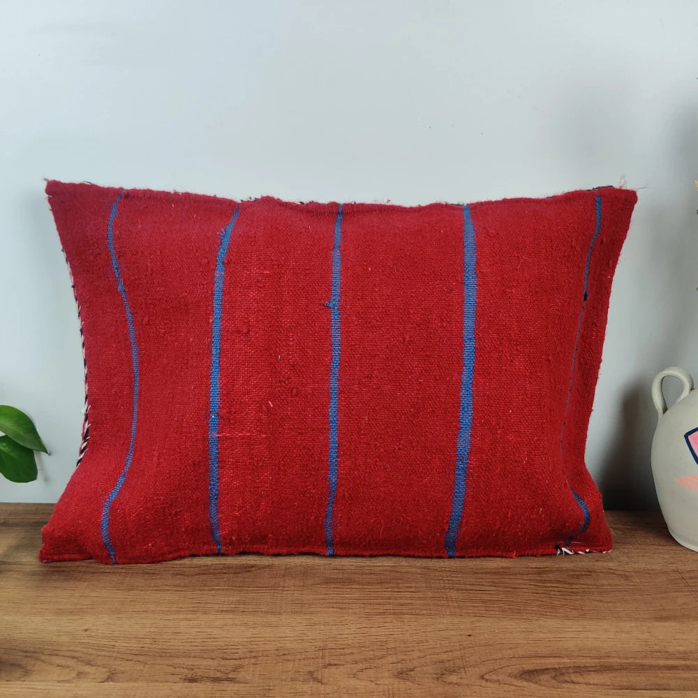 Coussin Kilim Rouge Motifs Ethniques - MAZIR Décoration