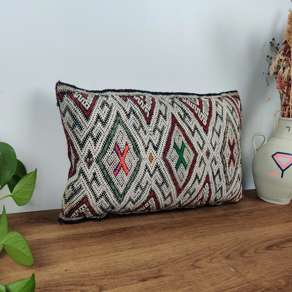 Coussin marocain Kilim blanc vintage - MAZIR Décoration