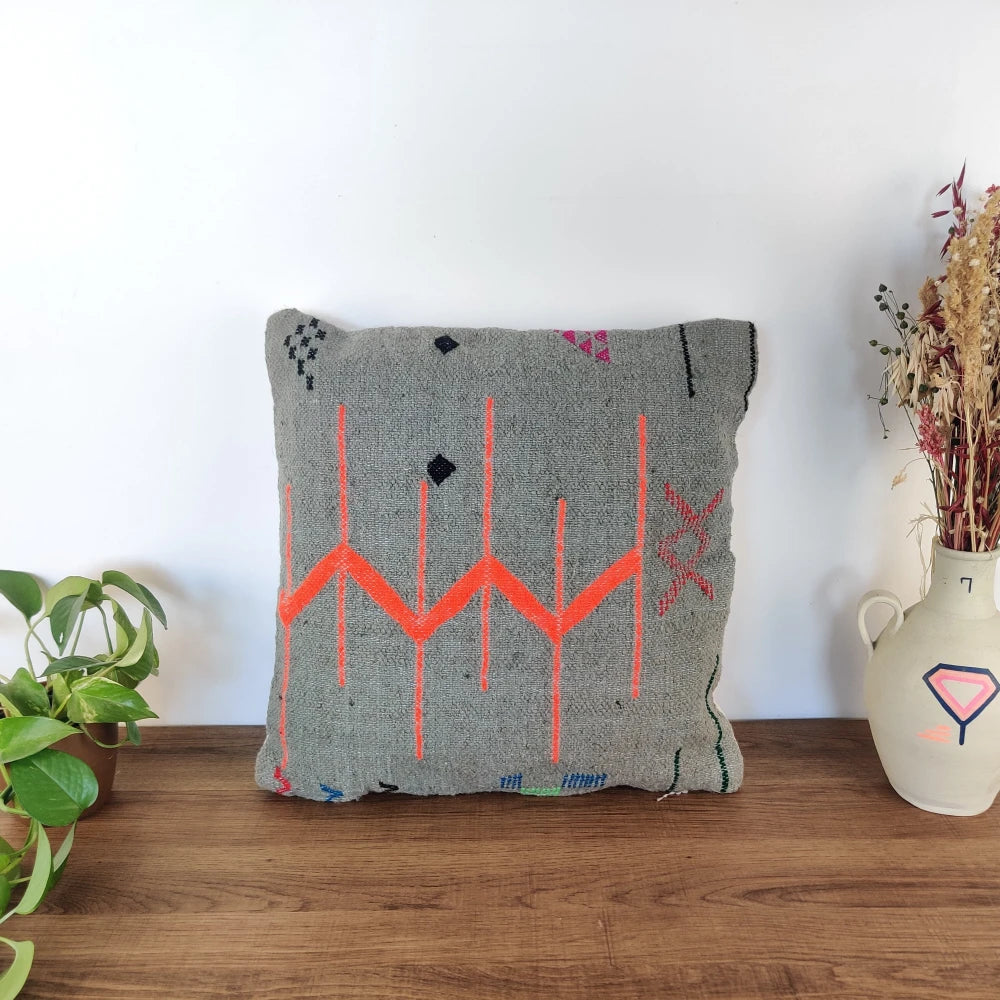 Coussin marocain tribal gris - MAZIR Décoration