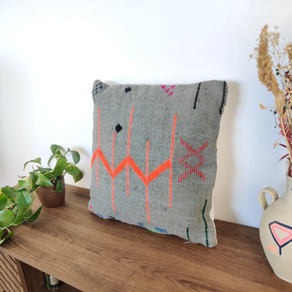 Coussin marocain tribal gris - MAZIR Décoration