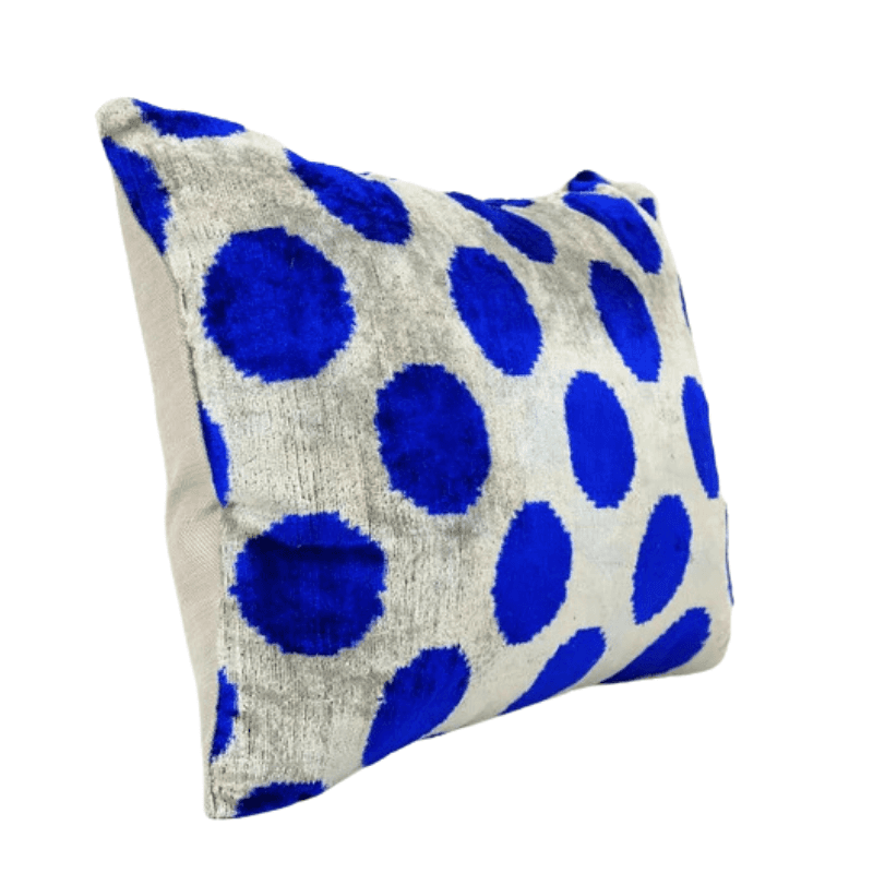 Coussin Ikat en velours Design Pois Bleu