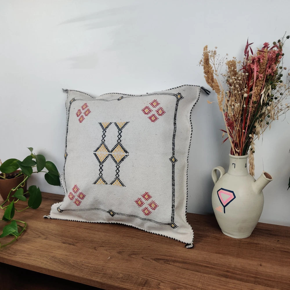 Coussin Sabra blanc en Soie de Cactus - MAZIR Décoration