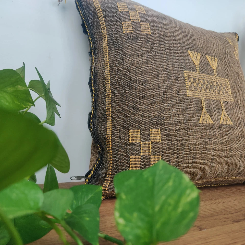 Coussin Sabra marron chocolat - MAZIR Décoration