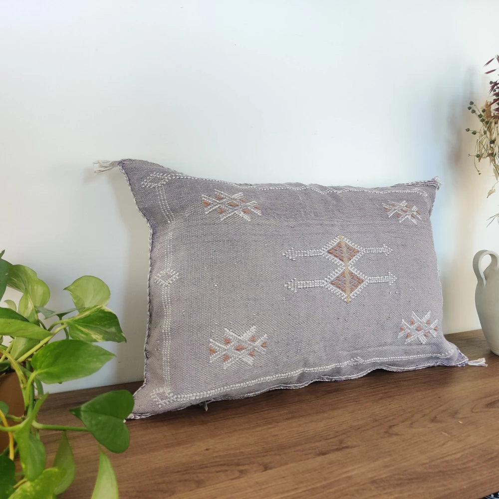 Coussin Sabra rectangulaire violet - MAZIR Décoration