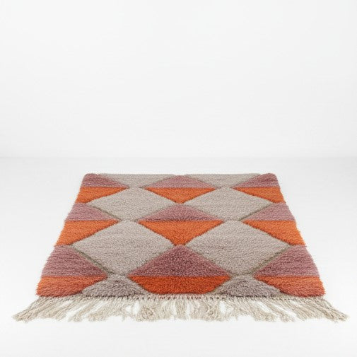 Petit tapis berbère coloré