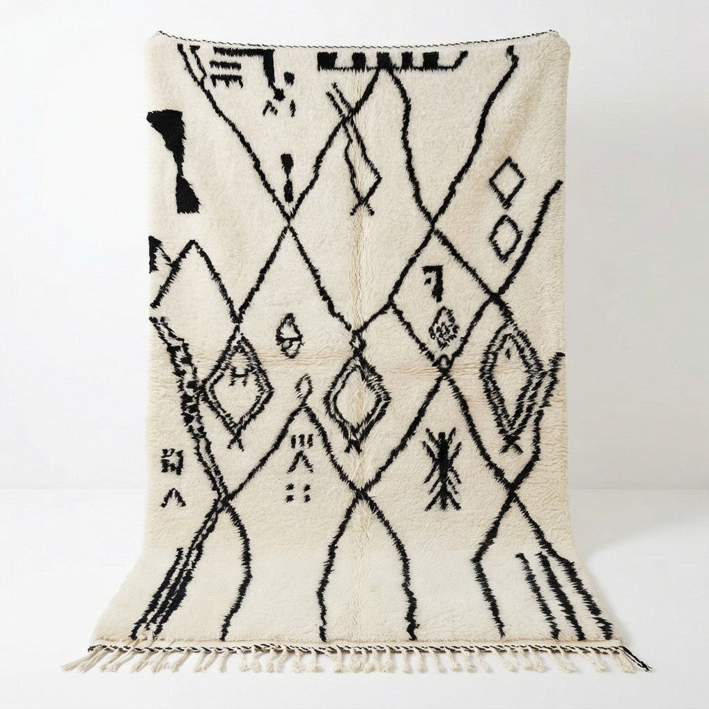 Tapis Azilal motifs berbères noirs