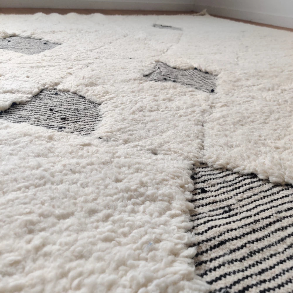 tapis laine blanche