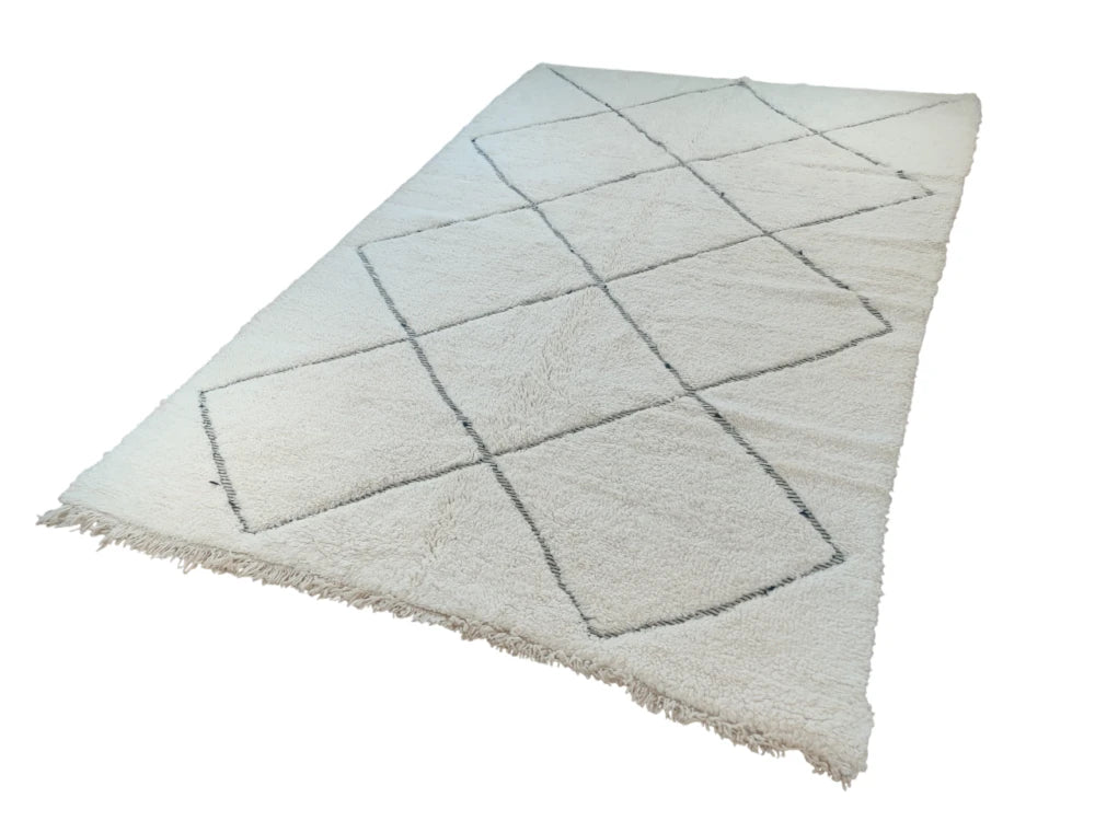 Grand tapis berbère losanges noirs