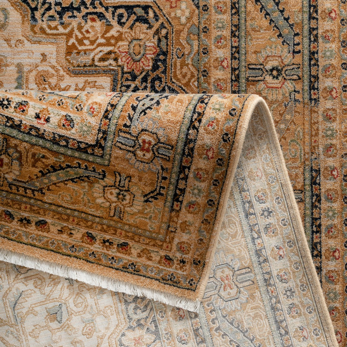 Tapis persan beige et noir SHAKU - MAZIR Décoration