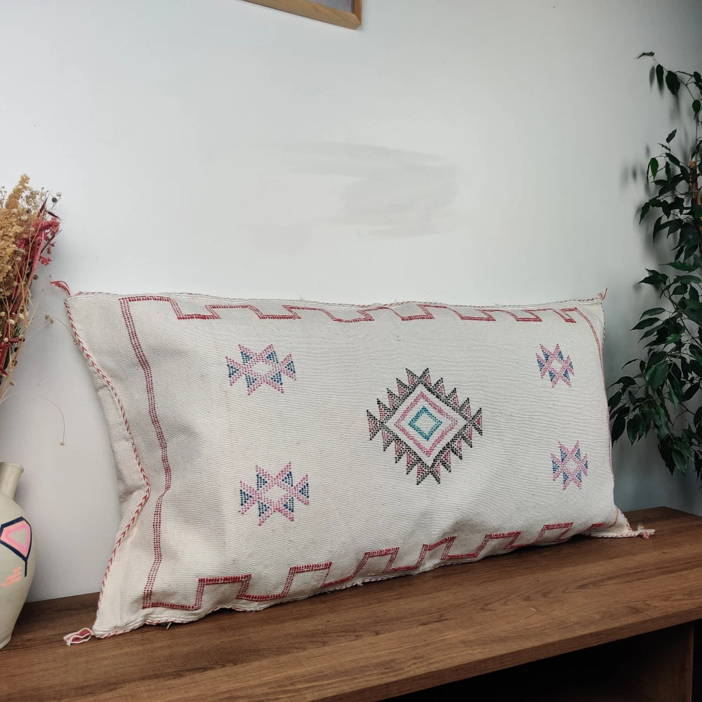 Long Coussin Sabra blanc tribal - MAZIR Décoration