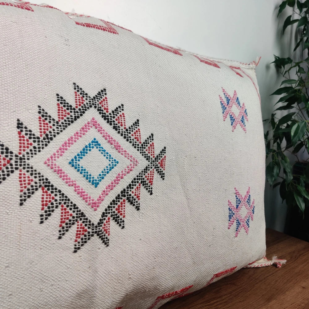 Long Coussin Sabra blanc tribal - MAZIR Décoration