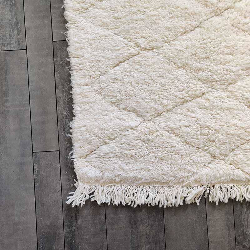 tapis beni ouarain blanc
