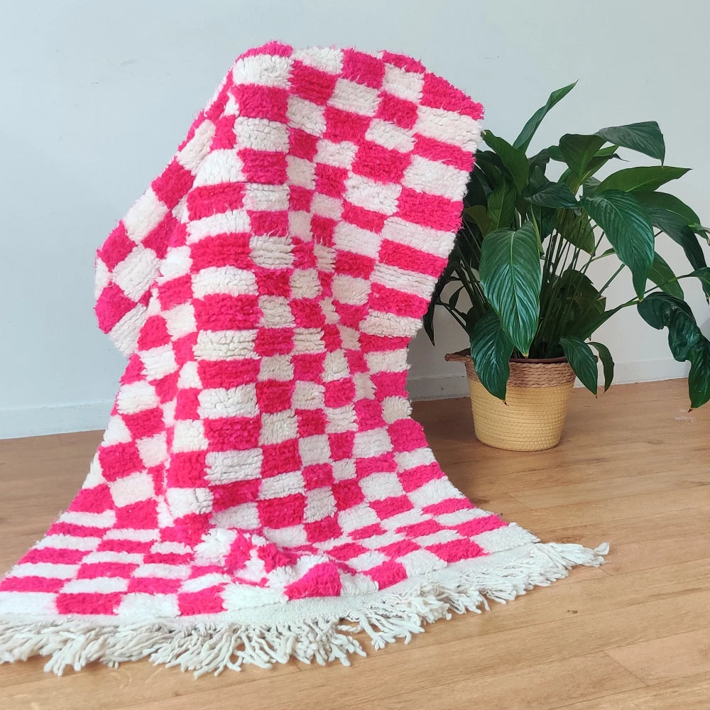 Petit Tapis Berbère carreaux rose - MAZIR Décoration