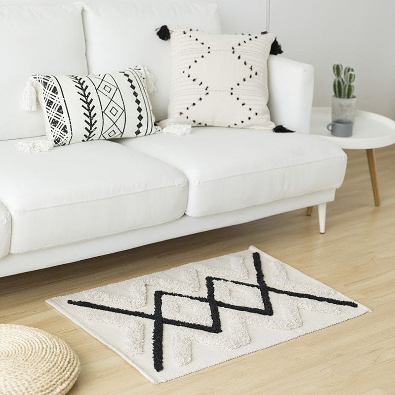 Petit tapis inspiration berbere noir et blanc