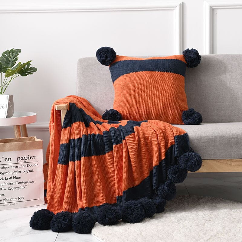 plaid pompon orange