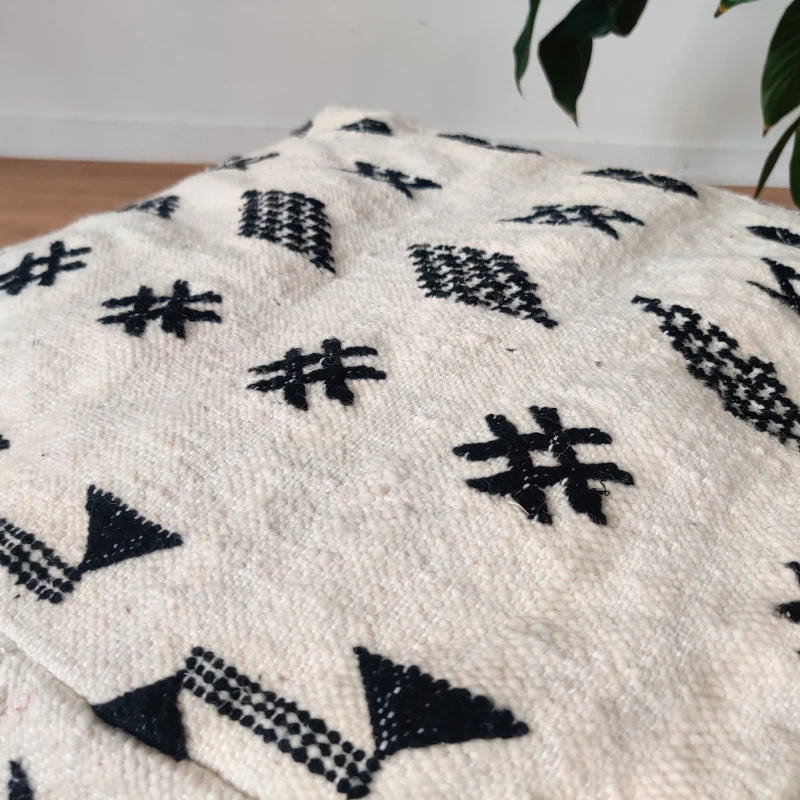Pouf Kilim motif tribal - MAZIR Décoration
