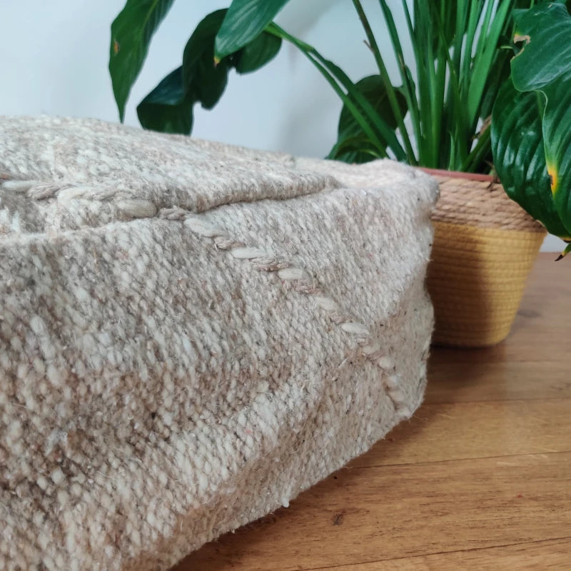 Pouf Zanafi beige - MAZIR Décoration