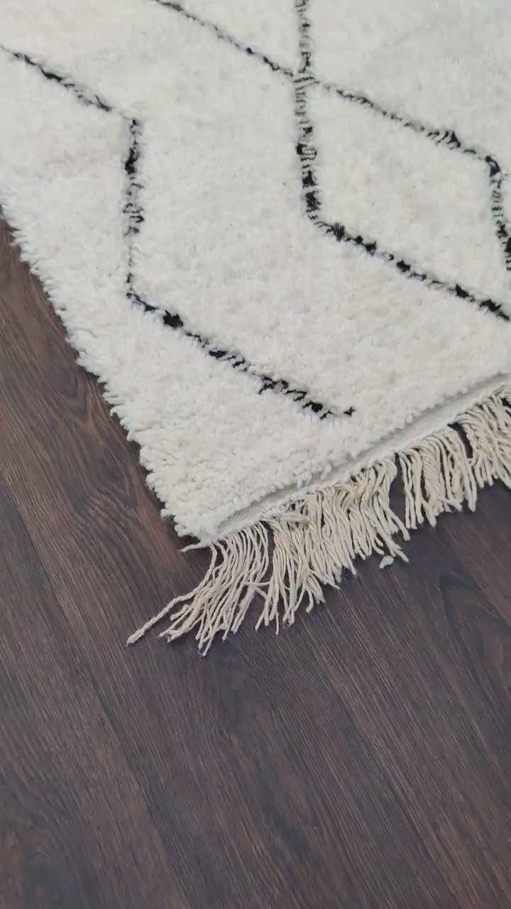 video du tapis berbere blanc