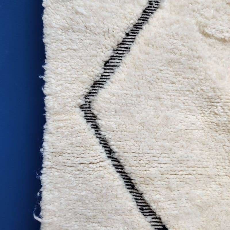tapis berbere blanc et noir