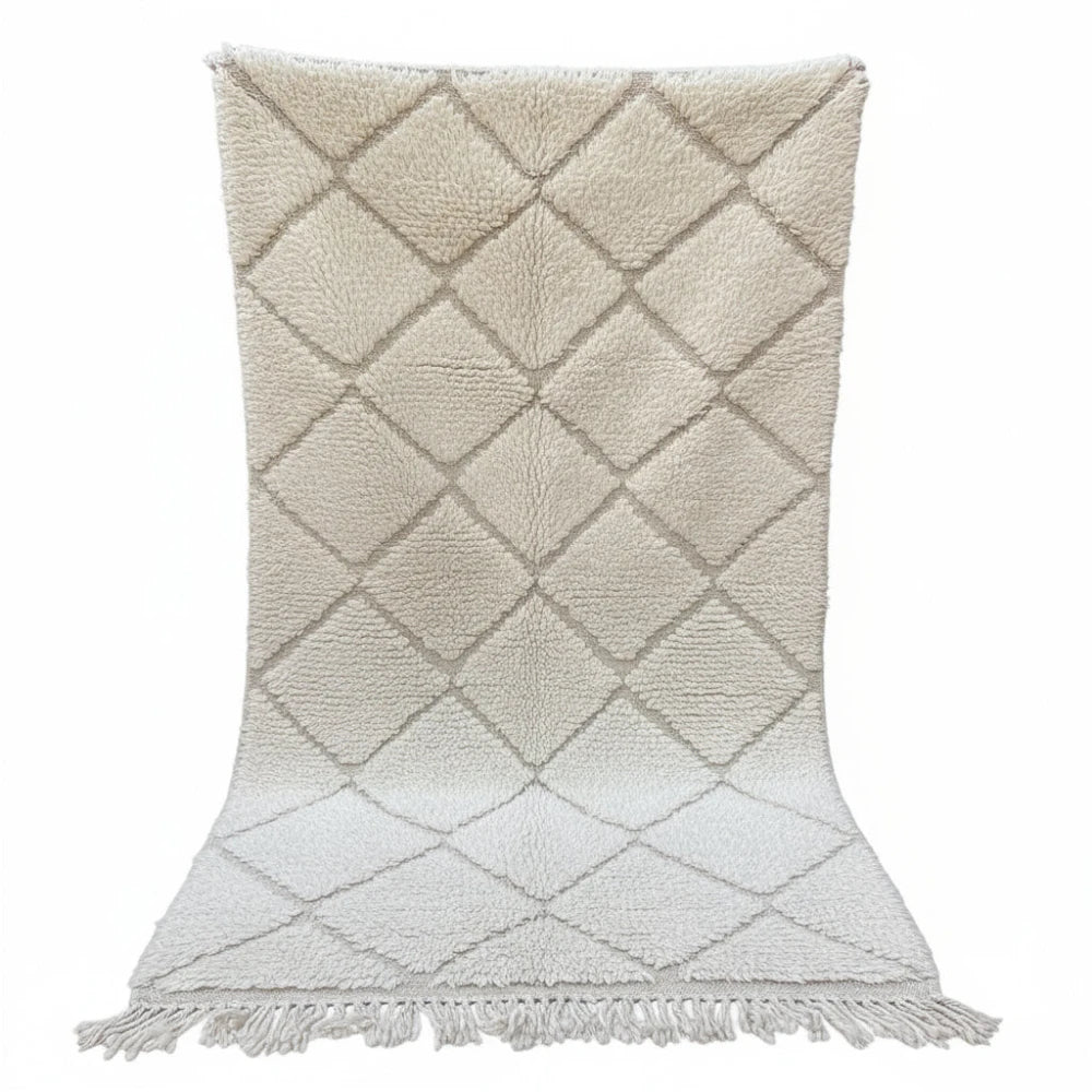 Tapis berbere blanc à losanges