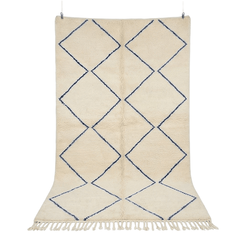 Tapis berbère blanc à losanges bleus