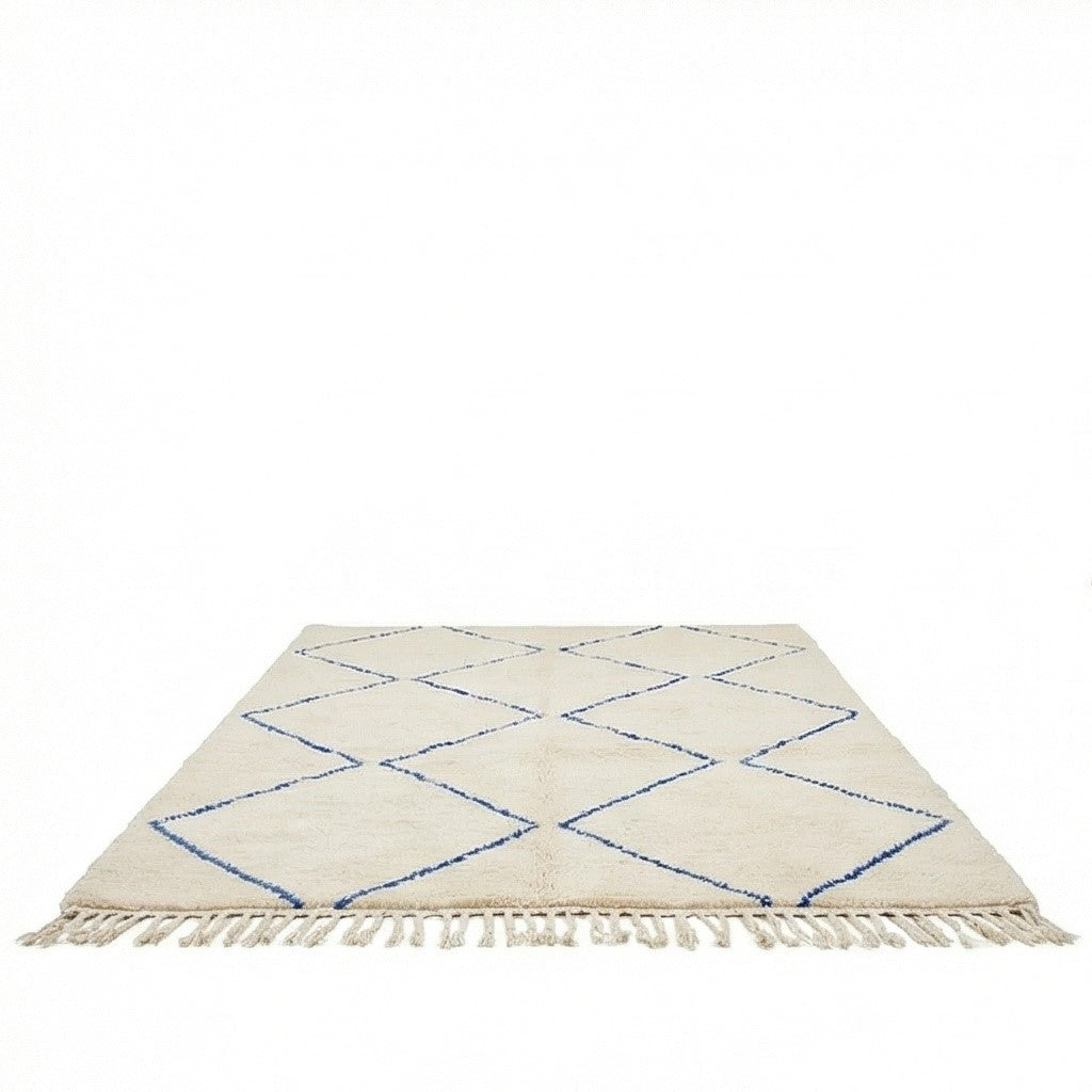 Tapis berbère blanc à losanges bleus