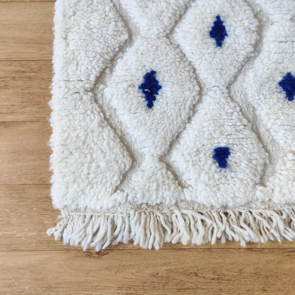 Tapis berbère pois bleu - MAZIR Décoration