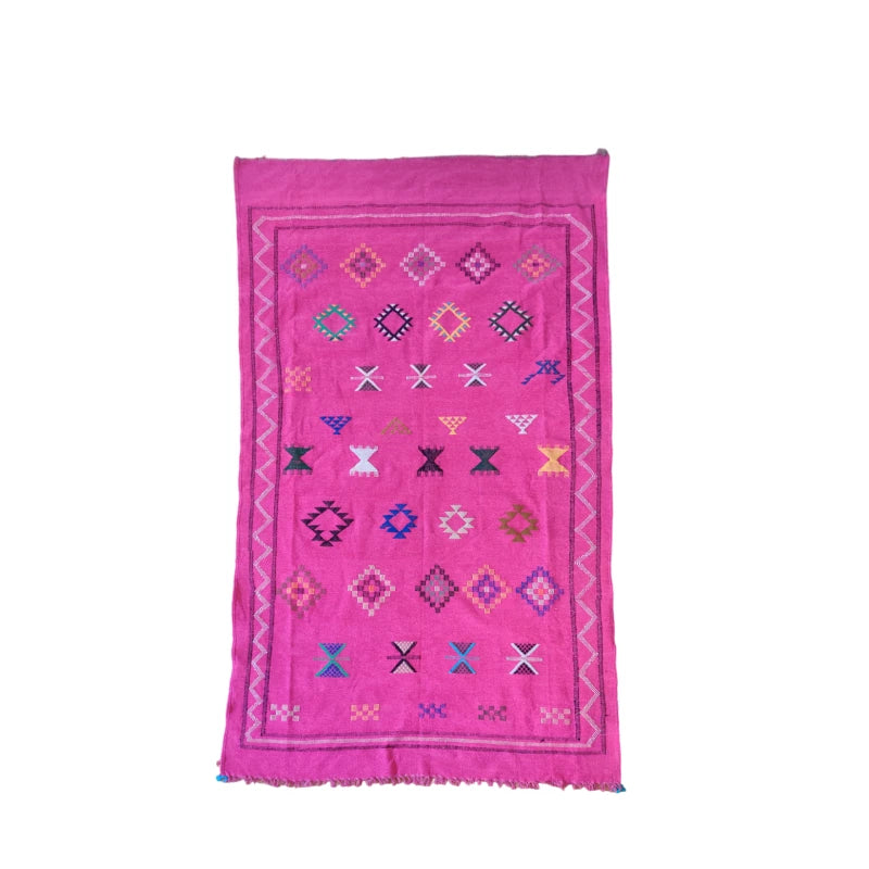 Tapis berbère rose ethnique - MAZIR Décoration