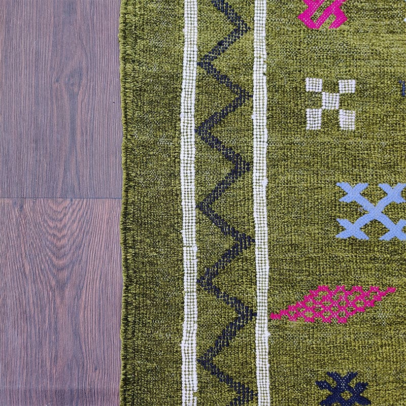 Tapis ethnique couleur verte