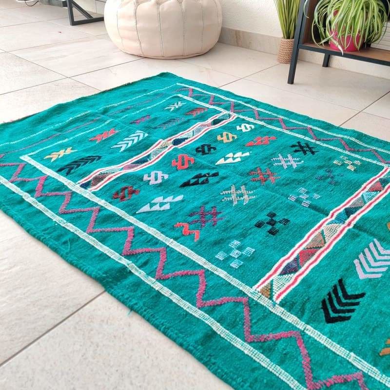 tapis marocain vert