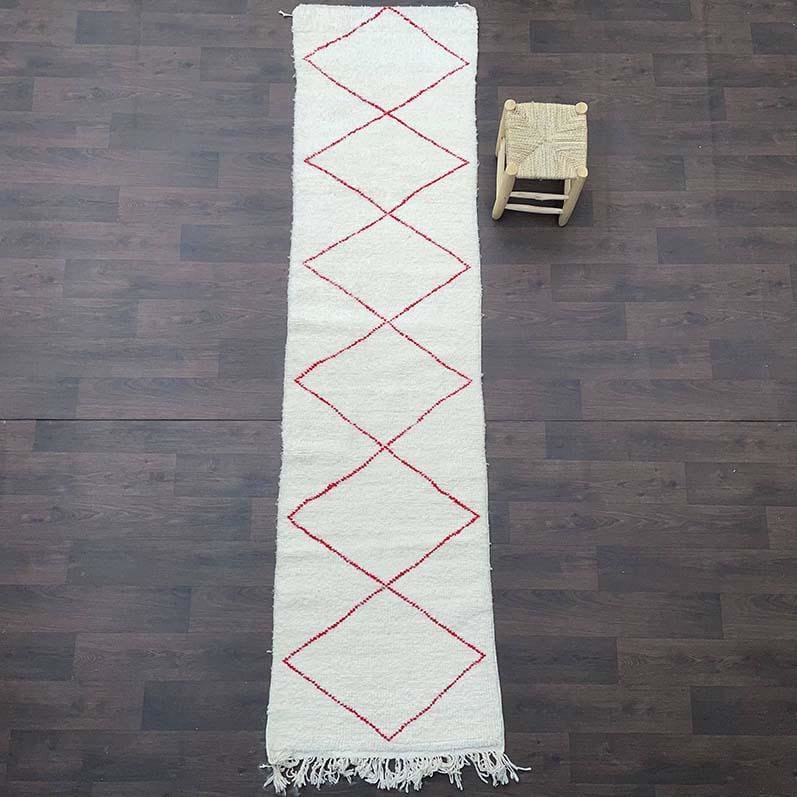 tapis berbère blanc et rouge