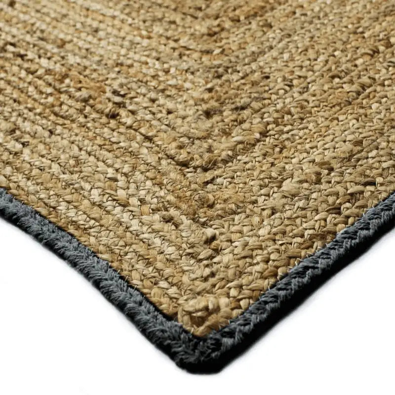 Tapis à base de jute à bande noir