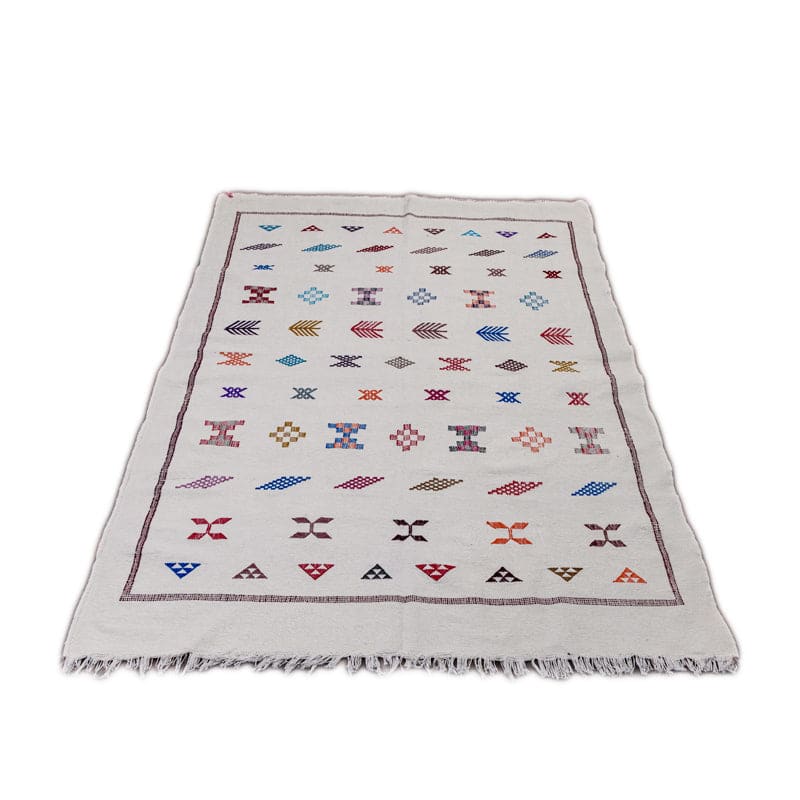 tapis marocain ethnique blanc